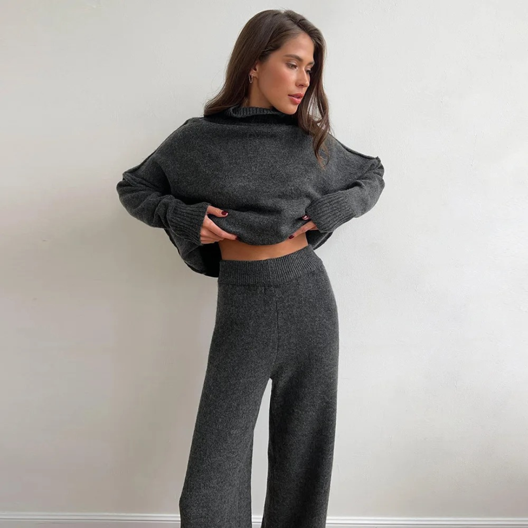 Mila | Ensemble pull à col roulé doux et pantalon tricoté